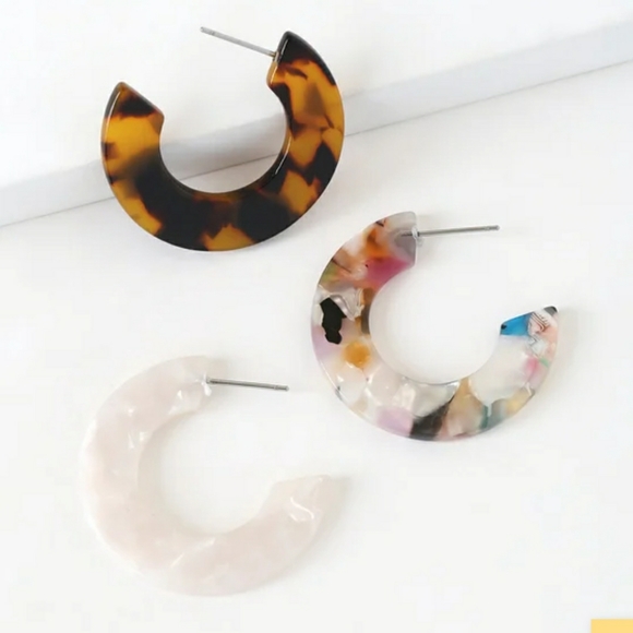 Lulus Jewelry - Lulu's ❤❤❤ perfect fit acrylic hoops trio